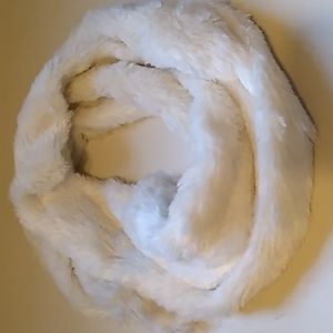 Vintage, Faux Fur, Kenneth Cole Reaction Scarf
